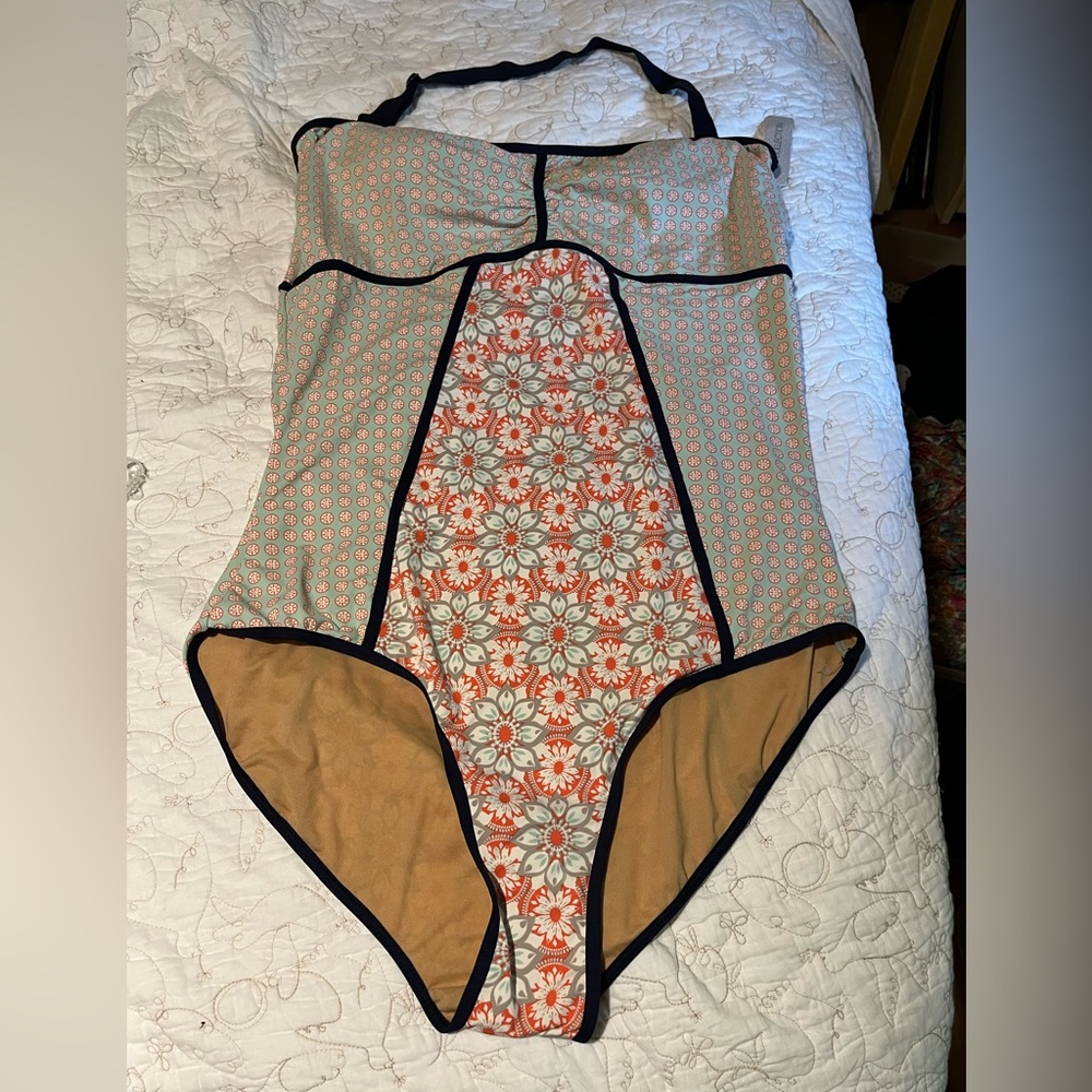 Down east swimsuit  nwt